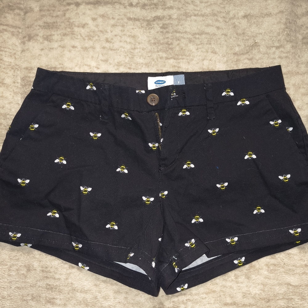 Old Navy Black Bee Pattern Women Shorts